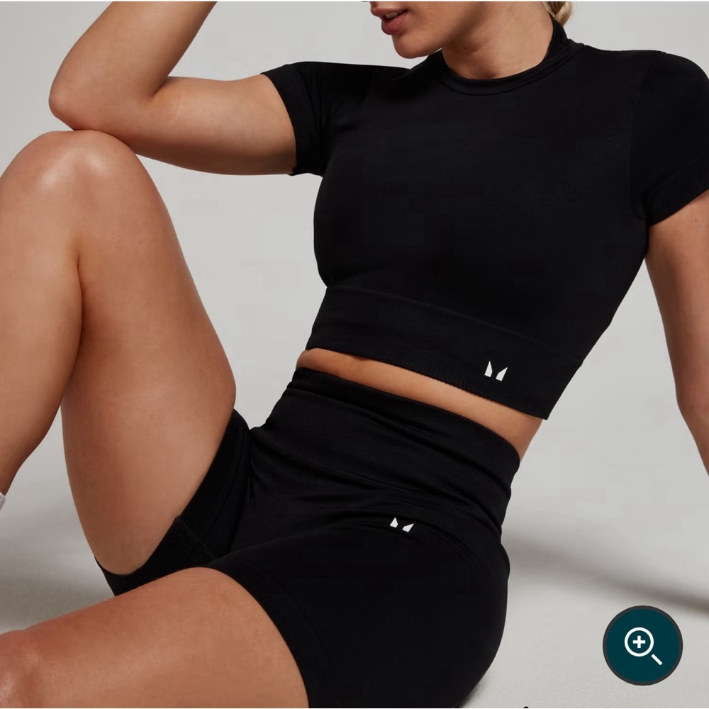 MP Women's Tempo Seamless Crop Top - Black